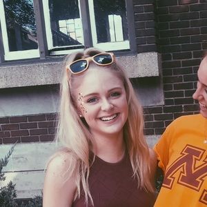 Meet your Posher, Jess